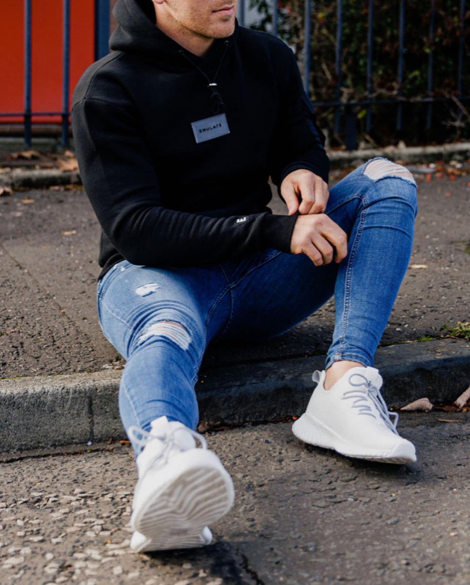 emulateclothing's tweet photo. Extra 20% Off | Use Code EM20 https://t.co/2b8ydn8dsX https://t.co/Kp3XNonWWc