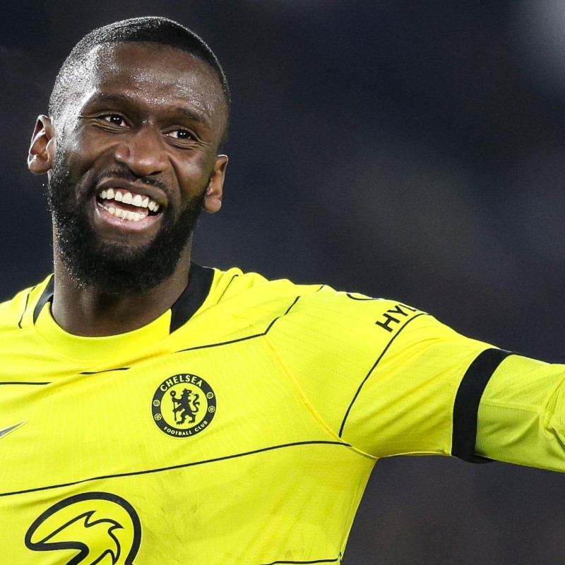🕕Min 50' GOOOOOOOL #UCL

⚪#RealMadrid (0) 🆚 (2) #Chelsea🔵

⚽Rudiger
(G: 3-3)
.
.
#golchapin