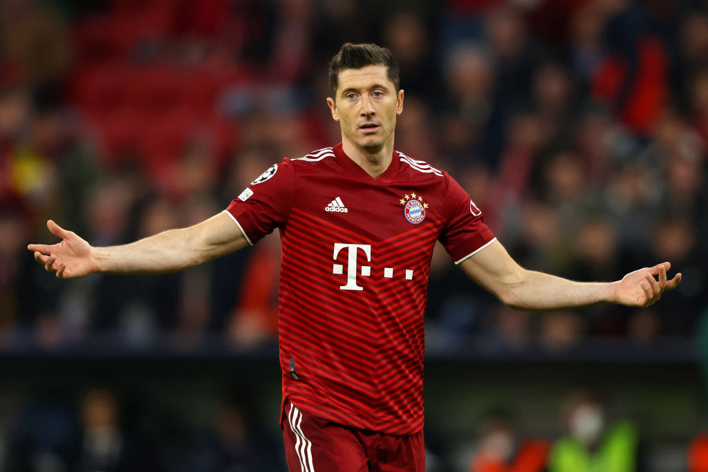 Robert Lewandowski and Bayern Munich holds impromptu meeting over future of the striker