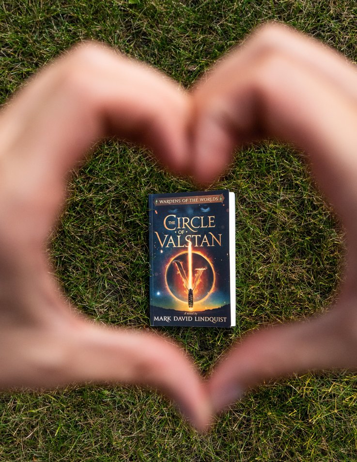LindquistAuthor's tweet photo. “Where one road ends, another begins, so we’ll take our own paths. Two colliding worlds need caretakers. The Circle of Valstan has become the Wardens of the Worlds.”
-Mark David Lindquist
.
P.C. Sarah Lindquist
.
@quistpix
.
https://t.co/8BGqcC7pGG https://t.co/QwT5VMIwNy