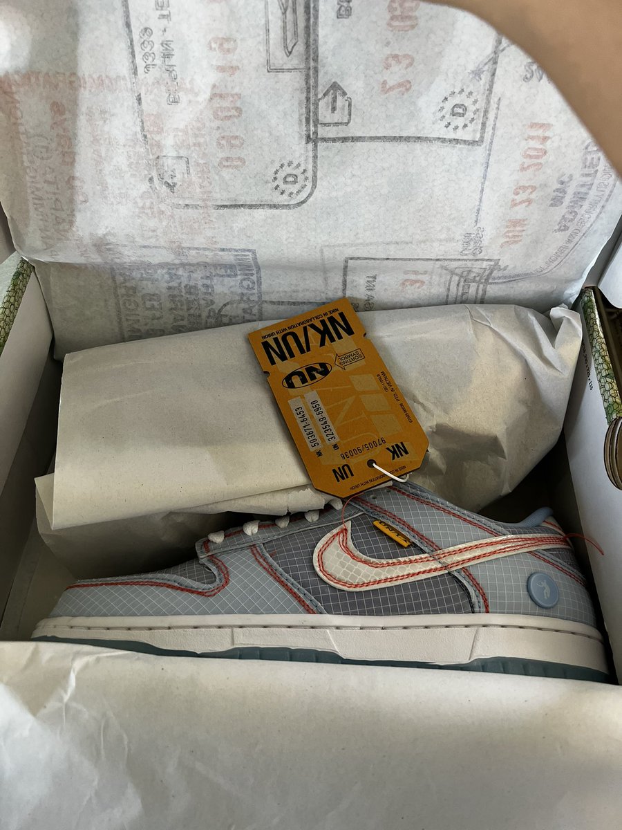 R8RNEMO's tweet photo. They’re in 🙏🏼🙏🏼 #nike #dunks #UnionDunk https://t.co/GTdQaZ49jr