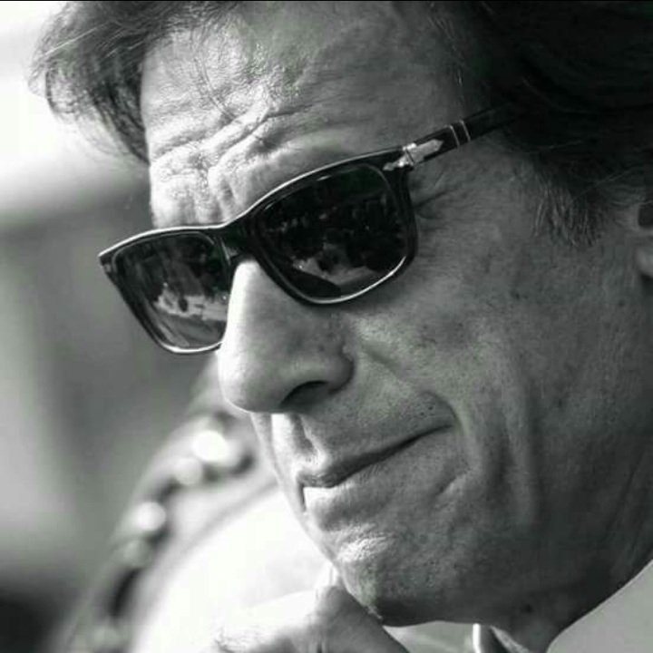 Noor91904286's tweet photo. We Stand with Imran Khan
Imported Govt unacceptable
 #امپورٹڈ_حکومت_نامنظور https://t.co/Hvm86WSSw0