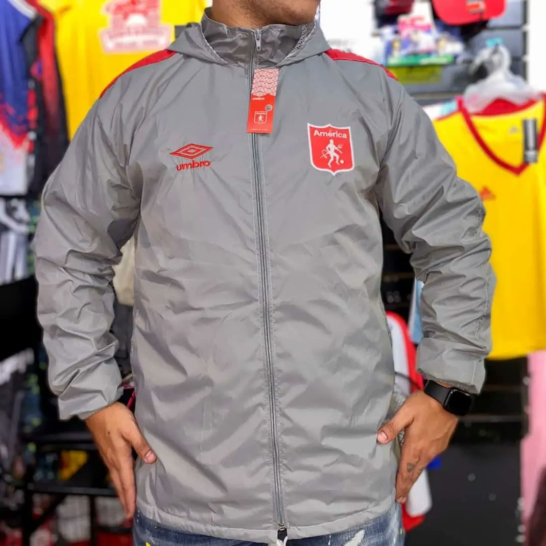 Chaquetas, disponible en rojo y gris.

S M L XL

$80.000, envío gratis 🔥

Domicilios en Cali y envíos a todo el país 📲📦 3217091643