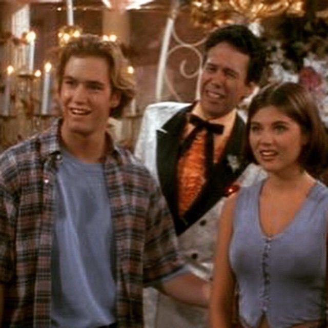 landofthe80s's tweet photo. RIP Gilbert Gottfried, the comedian and “Aladdin” voice actor with an iconic voice, has passed away at 67 following a lengthy illness. #ripGilbertGottfried https://t.co/7JRPyE64Bq