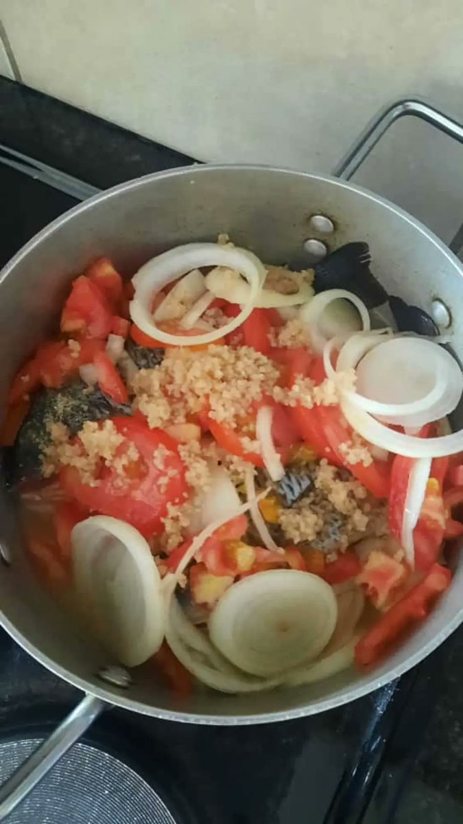 lekintla's tweet photo. @tito_mboweni hope you are well that site of misty mountain ⛰ of magoebaskloof former minister so thot I must tag and also show you how to cook fish 🐟 😀 maybe one day will pass by farm on my way home to Acornhoek to teach you in person 😀 https://t.co/A5vN73JBvb