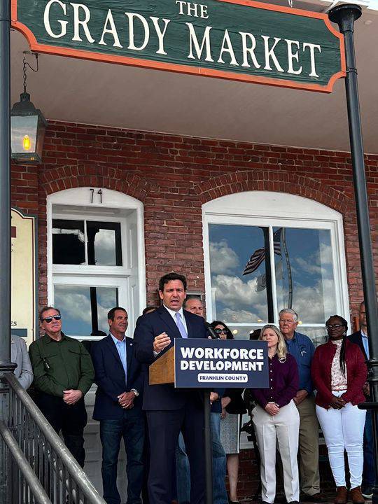 FAMUExt's tweet photo. Franklin County receives funding to promote #WorkforceDevelopment, county generators, repurposing of SGI beach and city infrastructure. 

Photos: Cheyenne Martin, FCS Program Assistant/ FAMU Extension

#famu #famuext #Florida #stateofflorida #FranklinCounty https://t.co/PRZnop7spI