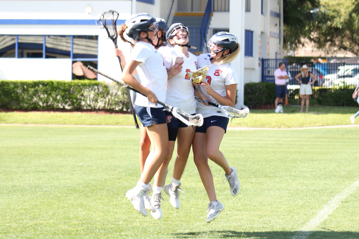 TBSjweb's tweet photo. Girls' Lacrosse went undefeated this year after defeating St. Mark's to win the PBISA Championship! Hard work pays off! GO BUCS! #TBSAthletics #Dubs #Undefeated https://t.co/vw8BuE4syV