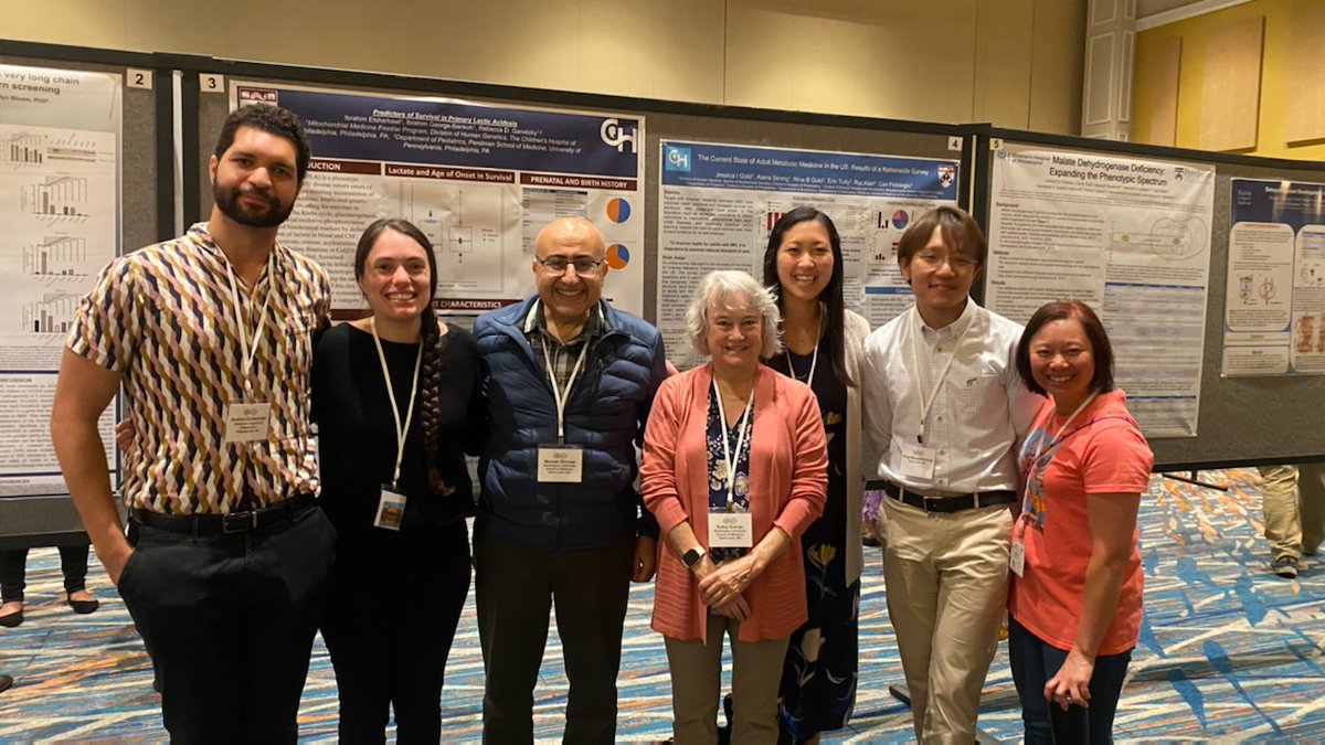 WashUMedGen's tweet photo. Our faculty and current and former trainees living large at #SIMD2022! @SIMDtweets  @WUSTLPeds https://t.co/AV6QK7o85B