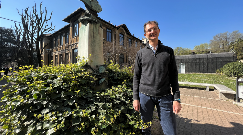 disaa_press's tweet photo. #MeetTheProfessors
La figura dell’agricoltore è cambiata molto nell’ultimo secolo. Ora usiamo i #droni, i satelliti, le biotecnologie e l’#AI!
-> Luca Bechini - presidente della LM in Scienze Agroambientali 👇
https://t.co/BFiKXulXDc https://t.co/JnkcQkSK9L