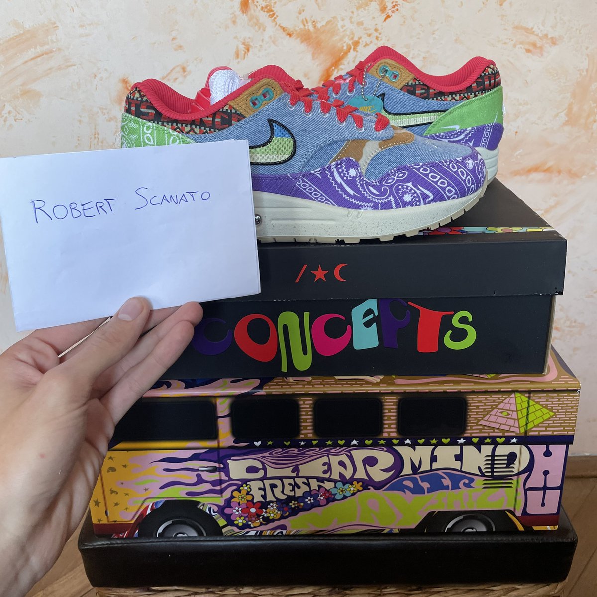 waitingluca tweet media