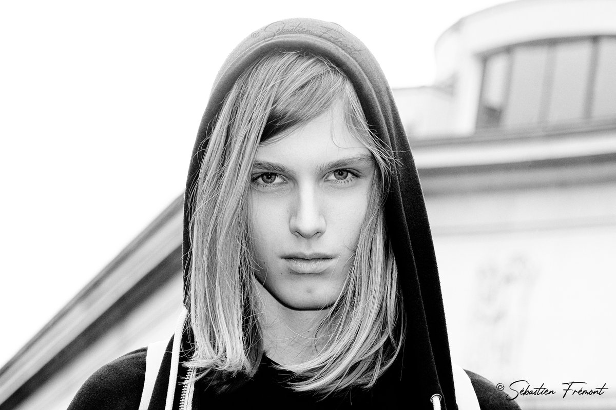 StudioFremont's tweet photo. Freek Mol
Model: @freekmol
Mother agency: @richesmgmt
Photographer: @StudioFremont 
#frenchphotographer #fashionphotographer #photoshoot #fashionphotography #SebastienFremont #photographer #profoto #canonphotography #dmanagementgroup #stockholmsgruppen #FreekMol https://t.co/546v4ccog8