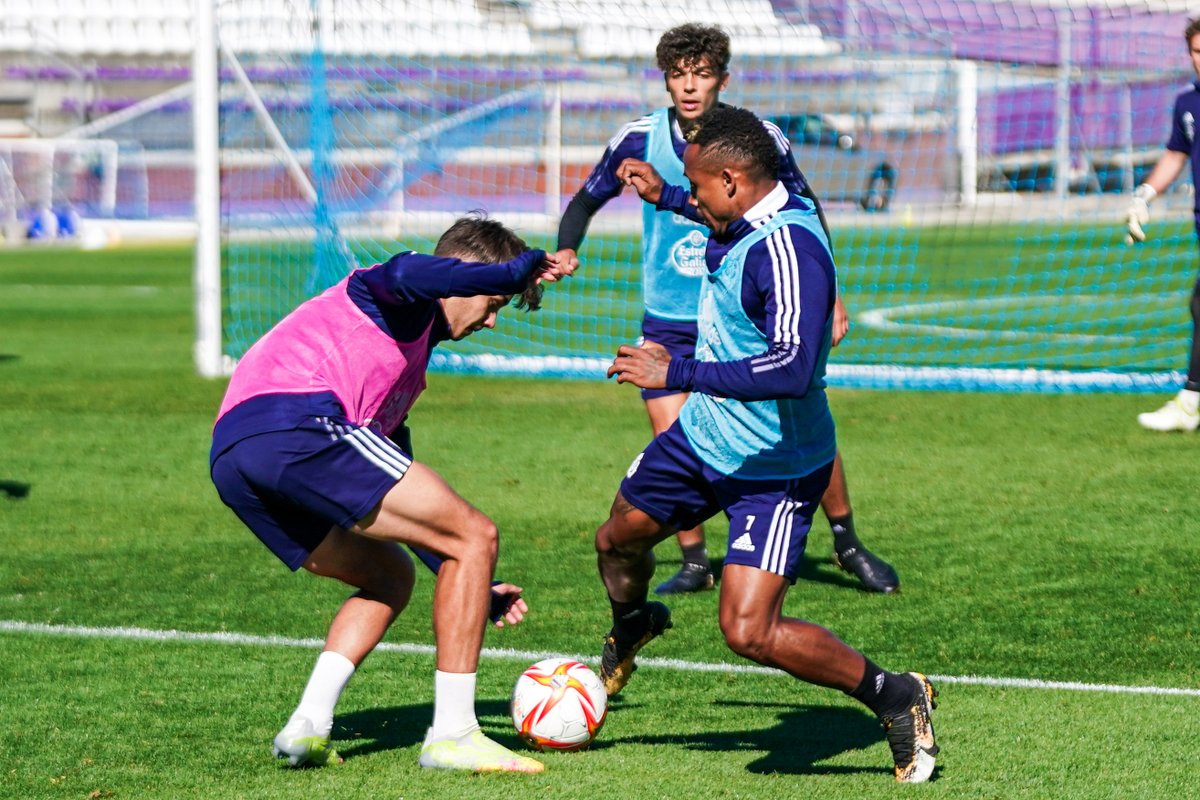 🎯💜 Centrados en el <a href="/cdcalahorra/">CD Calahorra</a> 

#pucela #RVPromesas