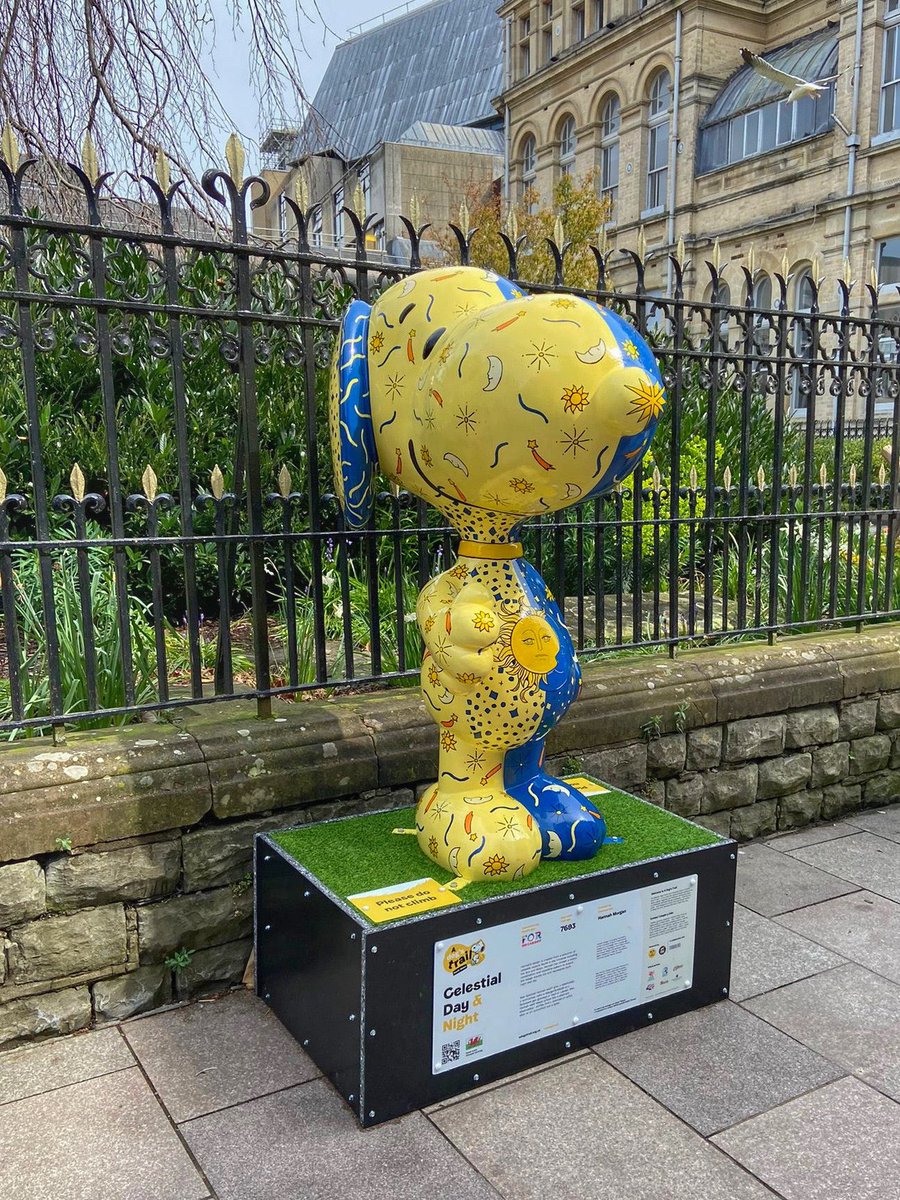 HortopHortop's tweet photo. The Dog’s Trail with Snoopy for Dogs Trust…
Great to see these Snoopy sculptures (115 in total) dotted around south Wales, each designed by different artists, designers and illustrators 🏴🐾
#DogsTrust #DogsTrail #Wales https://t.co/5hzQVhsg1C