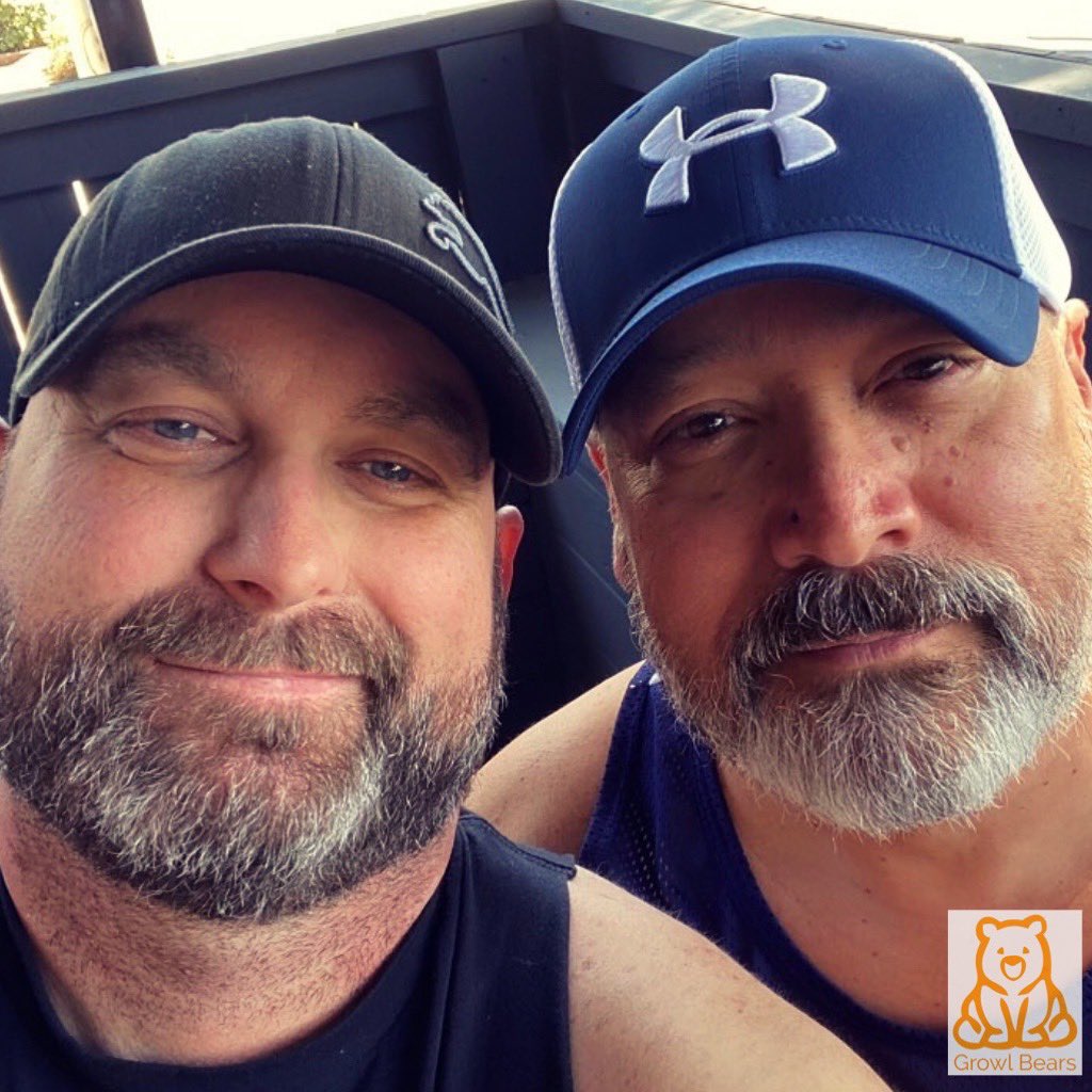 growlbears's tweet photo. It’s our happiness that we found each other my love ❤️❤️🥰🥰😘😘😍😍🐻🐻 #growlbears #gay #gaylife #gaypartners #husbandandhusband #gayhappiness #gaylove #love #growlbears https://t.co/oit9pg9Qxp