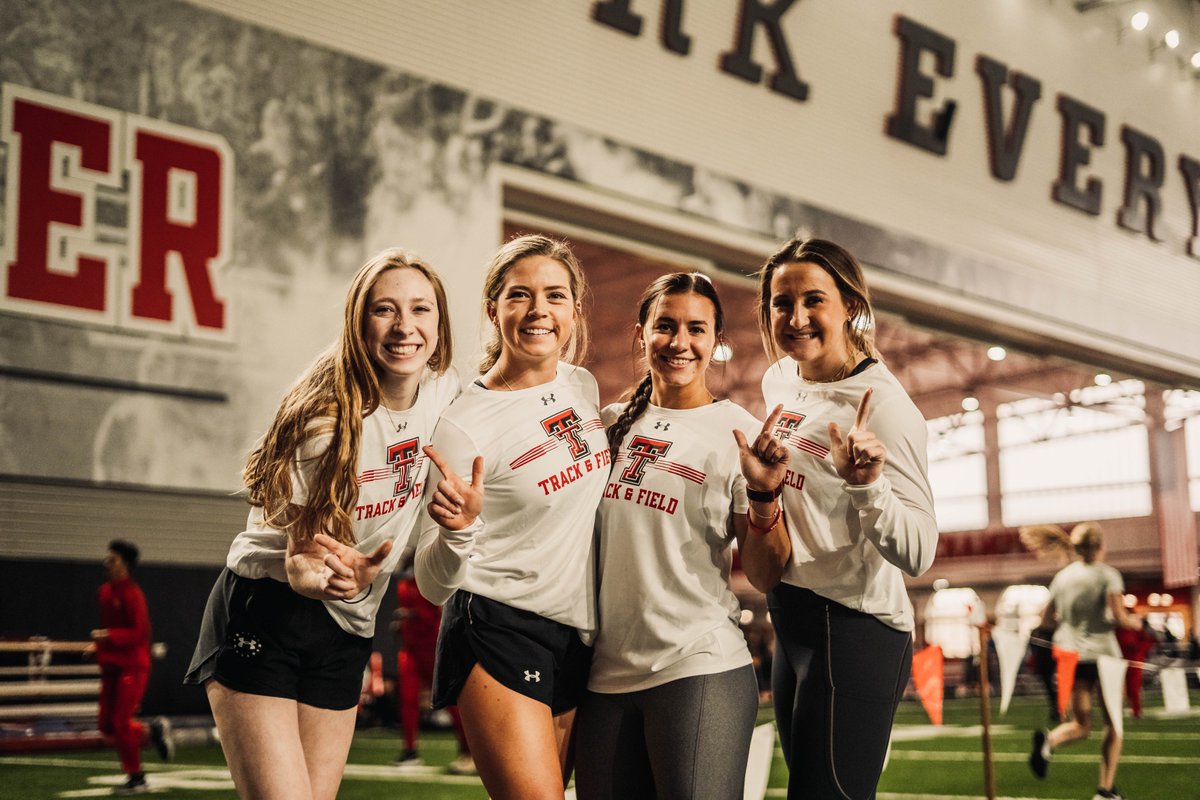 TexasTechTF's tweet photo. For the 2⃣nd straight week, this crew is ranked No. 1⃣ in the pole vault event squad rankings 💪

They're averaging a height of 4.13m (13'-6.50")

#WreckEm https://t.co/WVIxF7X0AU