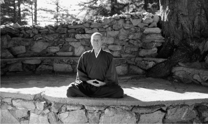 MindfulPosture's tweet photo. Brilliant interview by #ScottTimberg igniting #LeonardCohen gorgeous #Zen spirit.🔥
“My 1st thoughts are dull are prejudiced are poisonous. I find last thought, best thought.”🖤
“The bearer of what his son calls“a monastic discipline”🙏🏼https://t.co/fFD4wKqmEc https://t.co/EL2JgqwMdN
