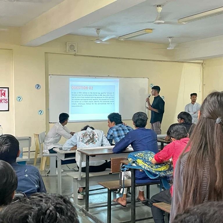 macquizsociety's tweet photo. Inquizitive successfully hosted 'Khelगाँव - The Sports Quiz' under its annual quizzing fest 'Jashn-e-Quiz' ✨
.
.
.
.
.
.
#inquizitive #maharajaagrasencollege #mac #quiz #jashequiz #quizzing #fyp #explore #college https://t.co/oU4MRMwpuO
