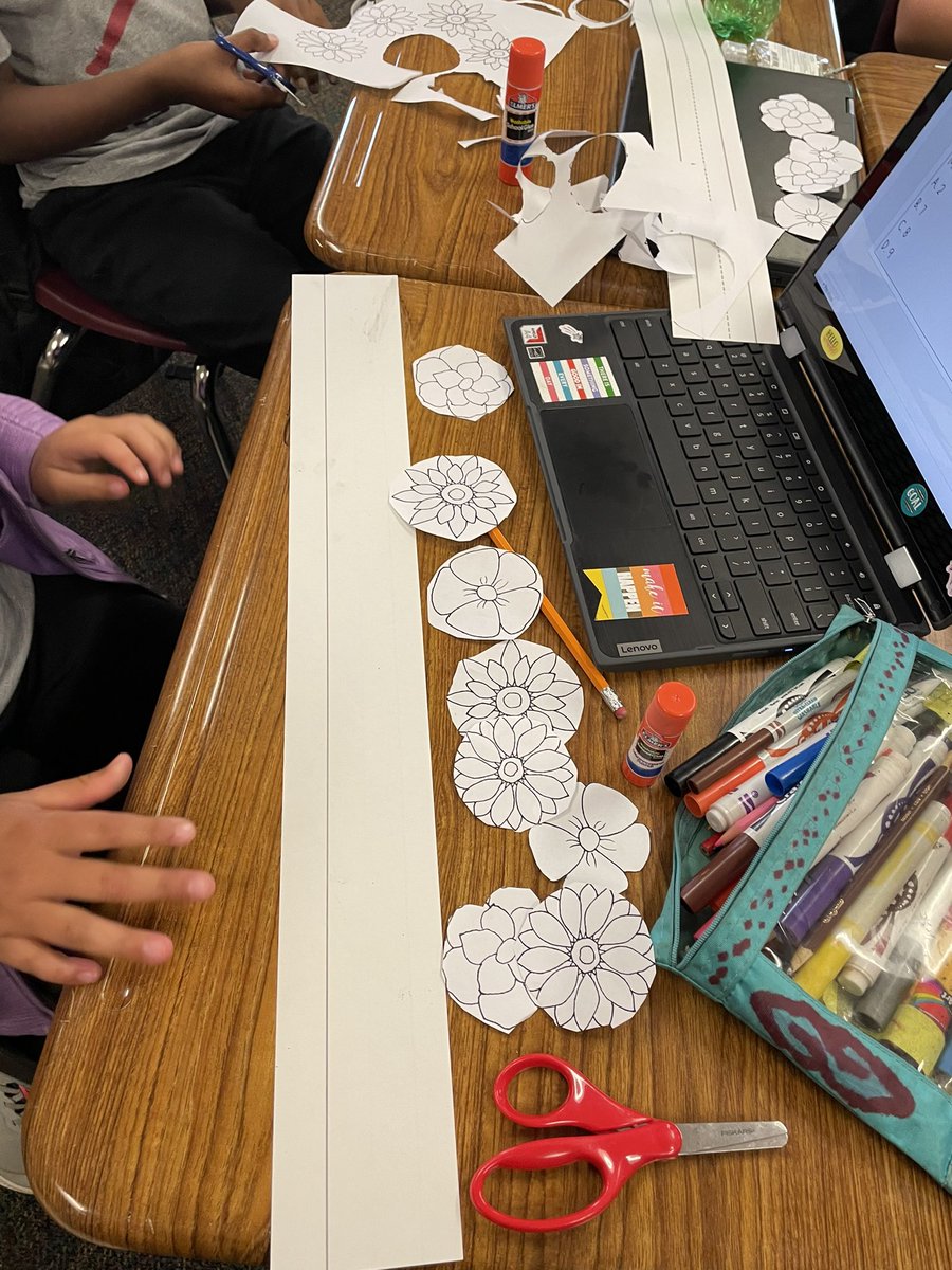 ae_segura's tweet photo. Day two of Encanto @DixieTylerISD! Students solved problems to earn Isabella’s flowers and made a crown! https://t.co/zgHIkGoJfc