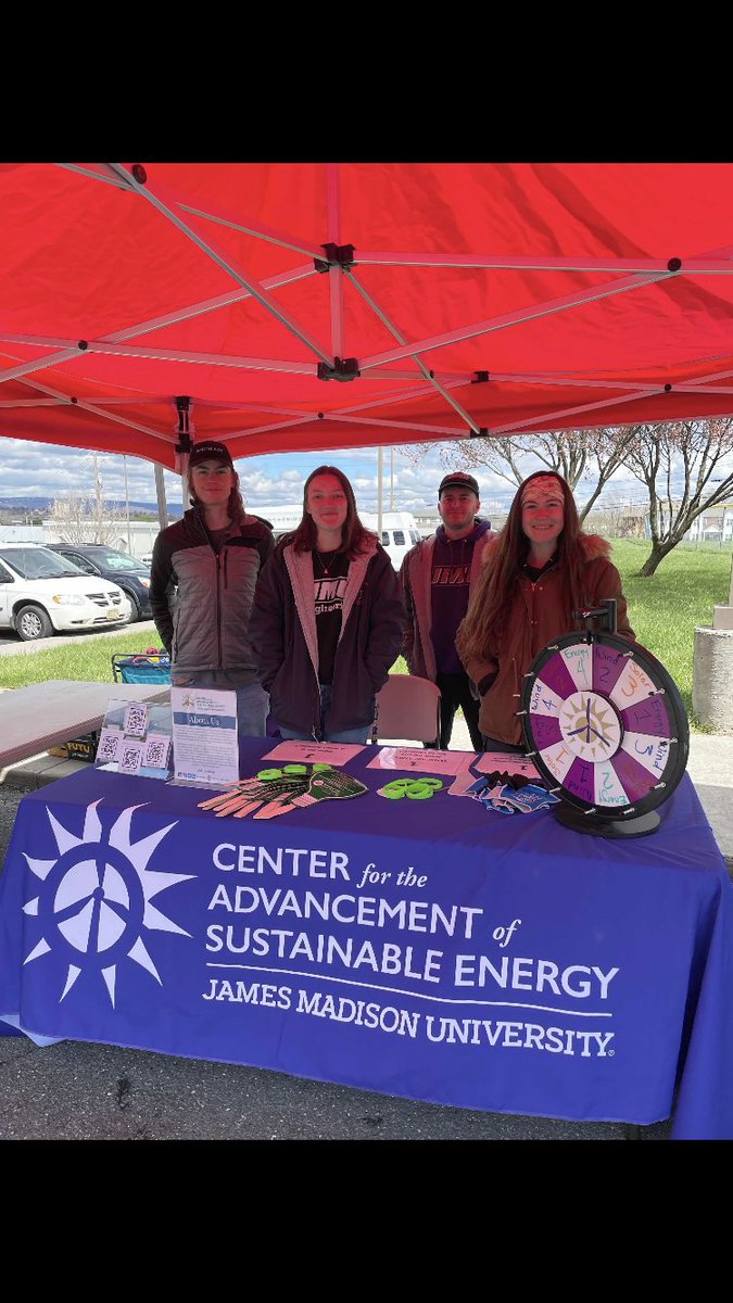 tridentwindco's tweet photo. Here’s a photo of our team engaged in some community out reach after participating in a local river clean up #CollegiateWind #savetheplanet #savetheworld #GreenNewDeal https://t.co/SQpt4LxXzJ