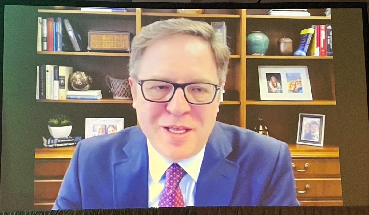 CCAmobile's tweet image. @DavidsonNTIA speaks at #MCS2022 about the importance of spectrum, network security, and American leadership in 5G, 6G ,and beyond.