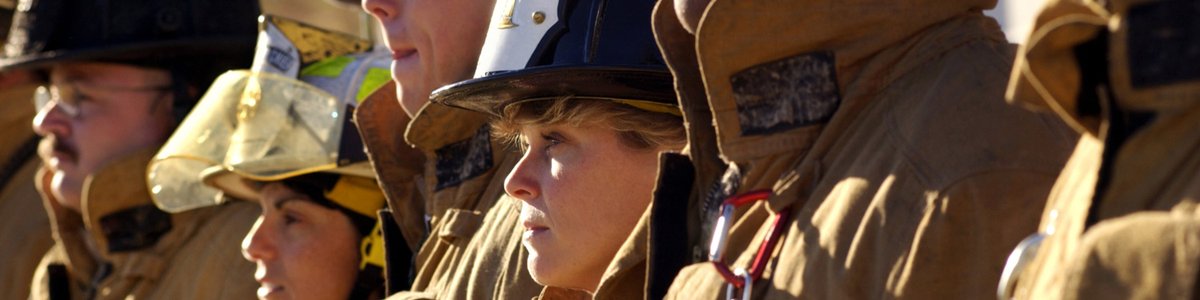 AFAC_ACPI's tweet photo. .@NVFC, @MSAsafety and @KevlarBrand's Globe Gear Giveaway Program - find out who you could receive turnout gear and helmets for volunteer fire departments. Deadline is June 1, 2022. 

Learn more: https://t.co/EjczSm13jK https://t.co/2OtLGnGMbZ