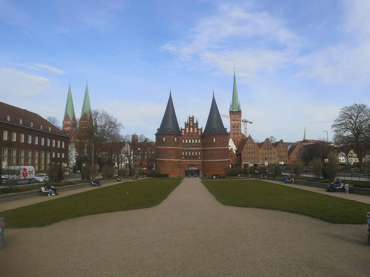 Lübeck es un cuento en el que un joven J. S. Bach viajó cientos de kilómetros para conocer al gran Buxtehude. 😍