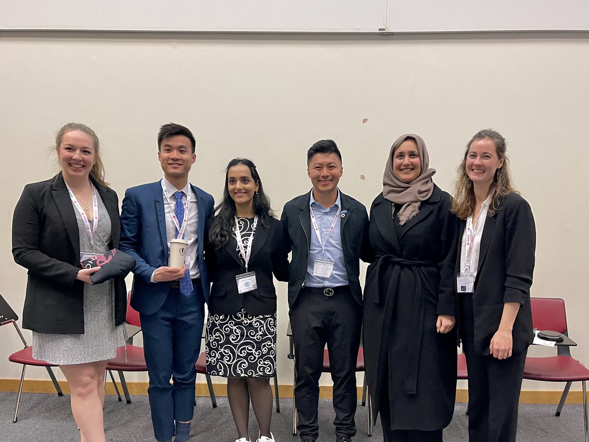 London Model WHO Simulation tweet media