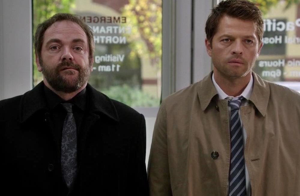 casscxllins's tweet photo. só queria um spin-off de supernatural do Castiel indo caçar com o Crowley, era só isso https://t.co/kEFoaAZB82