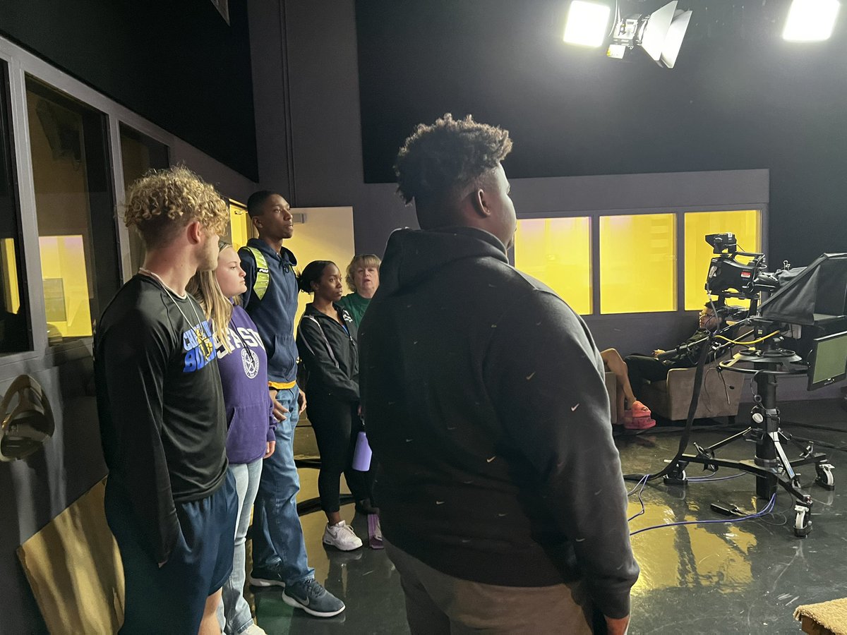 OTH_Productions tweet media