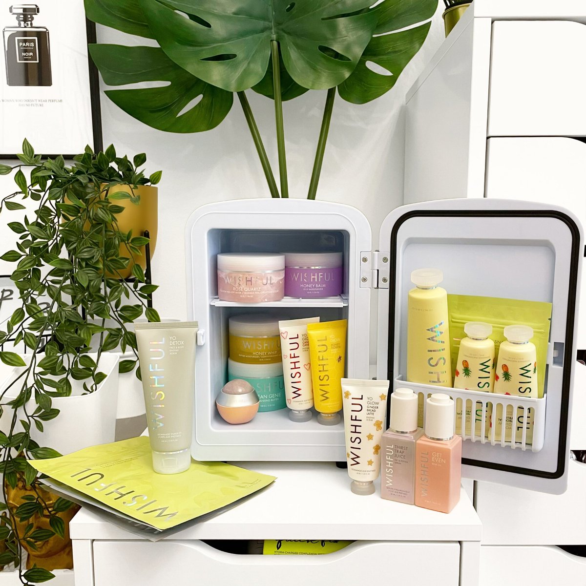 <a href="/WishfulskinHuda/">Wishfulskin</a> Heaven 😍👀—————————————
<a href="/BeautyCooler/">BeautyCooler</a> 
• Icy White Beauty Cooler Skincare Fridge 
—————————————
#WishfulSkin #SkincareFridge
