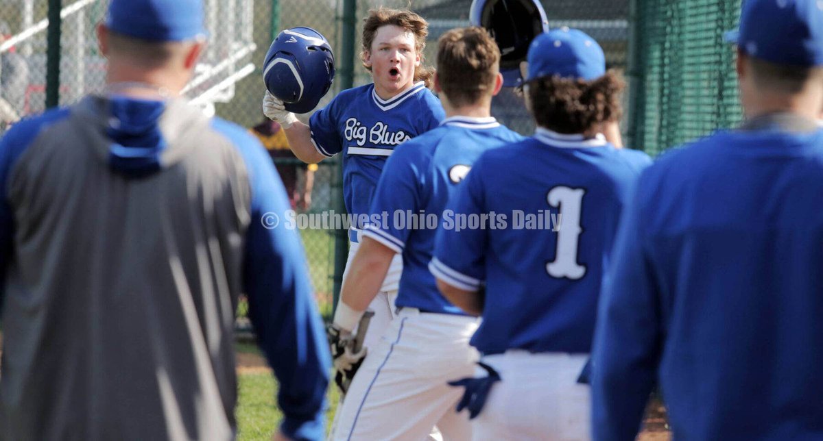 BASEBALL: Hamilton, Ross thrilled to get back on the field, with Big Blue rallying for a 7-6 win in the Butler County clash ... Eric Hickey report &amp; 78 Rick Cassano photos swohiosportsdaily.com/2022/04/12/ham… <a href="/LakotaWestAD/">Scott Kaufman</a> @AvesAthletics <a href="/CRainBaseball/">Colerain Baseball</a> <a href="/jonathanalcor10/">jonathan alcorn</a> <a href="/HHSBigBlueAD/">Big Blue Athletics</a>