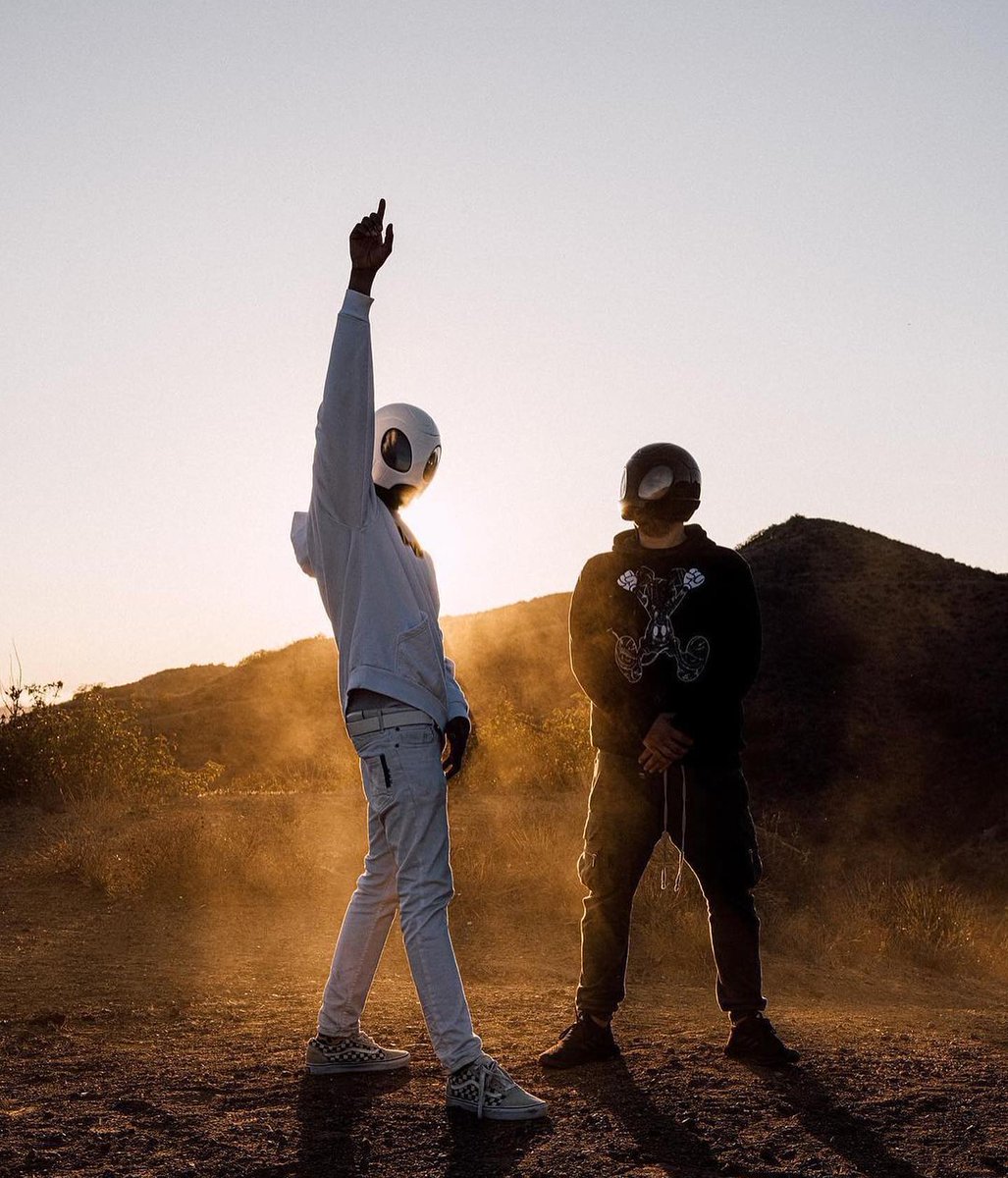 area21unity's tweet image. this year was very special for area21. The announcement and release of the first album, live show of M&amp;amp;M in costumes, it was a really big surprise, which was unexpected from the beginning of the a21 era. The new merch also has it’s place, it seems to me that it has brought