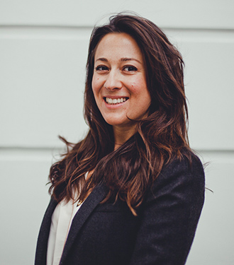 Mimosa House is pleased to announce Dalya Islam our new Trustee!👌🏽 Dalya is an advisor in contemporary art with a specialist knowledge of middle-eastern art. Since establishing Madder Red, she has advised on museum collections and curates shows for institutions and galleries.🏛️✨