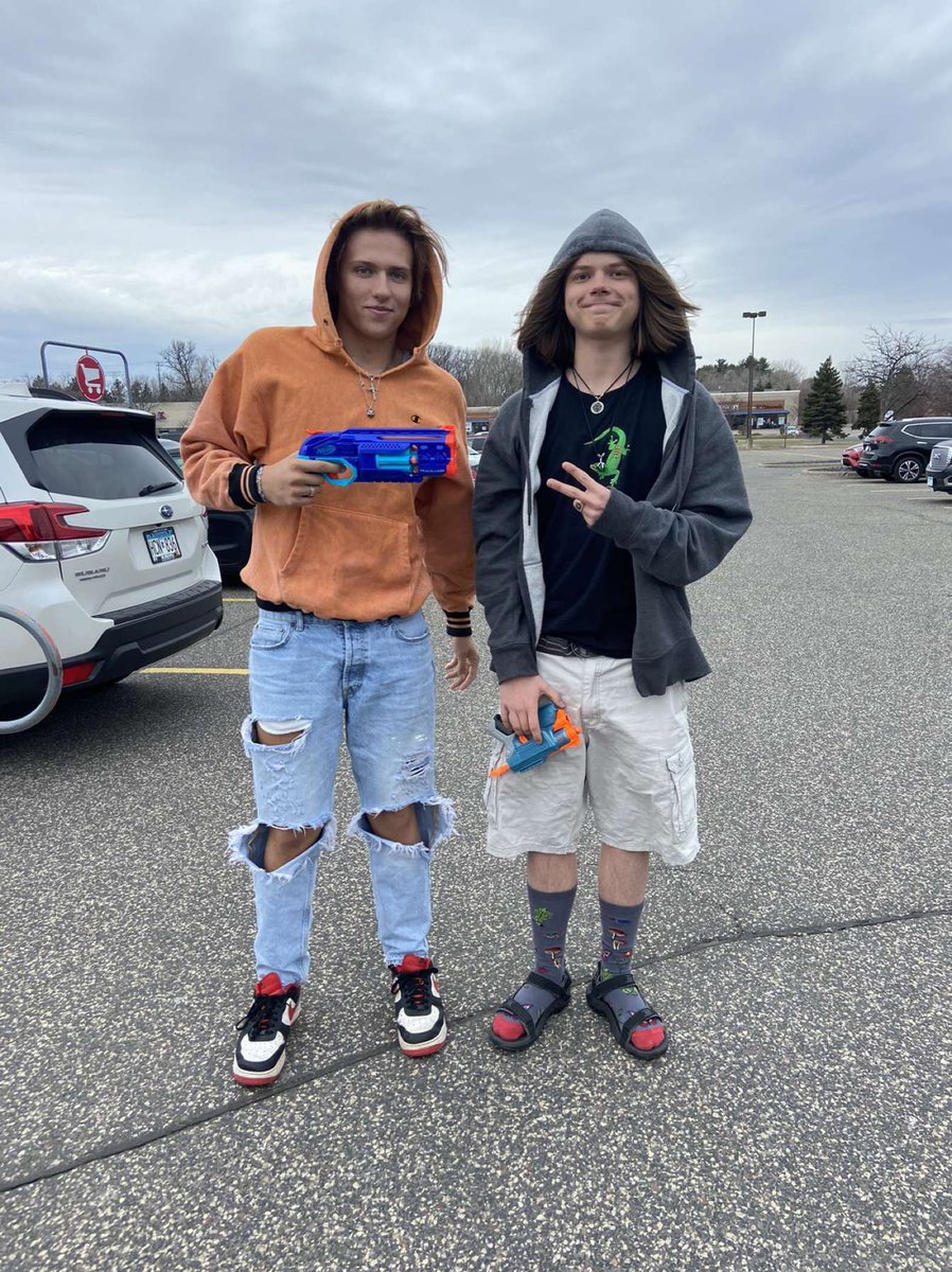 BUSSY BLASTERS 2022💋🔫 tweet media