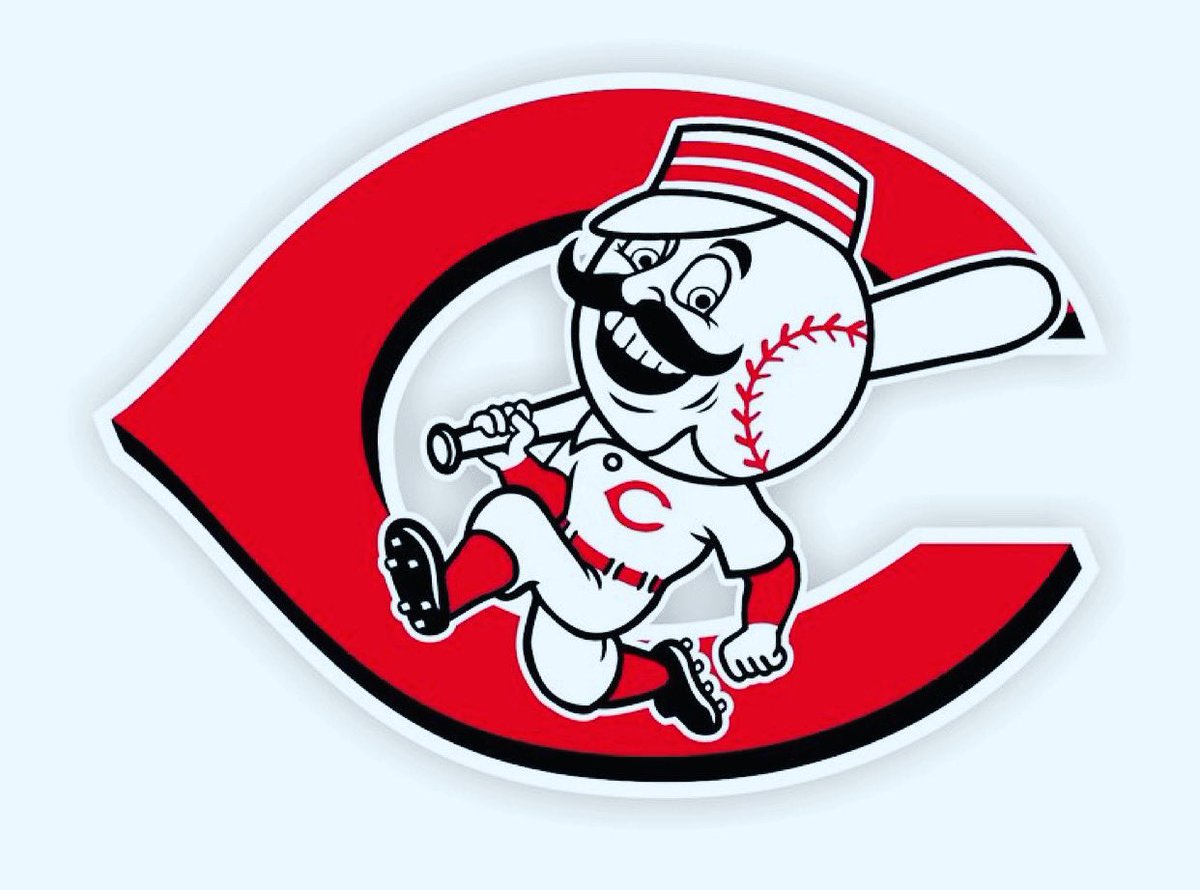 AndrewsChiroKY's tweet photo. Happy Opening Day! https://t.co/fyYiTMzj0B