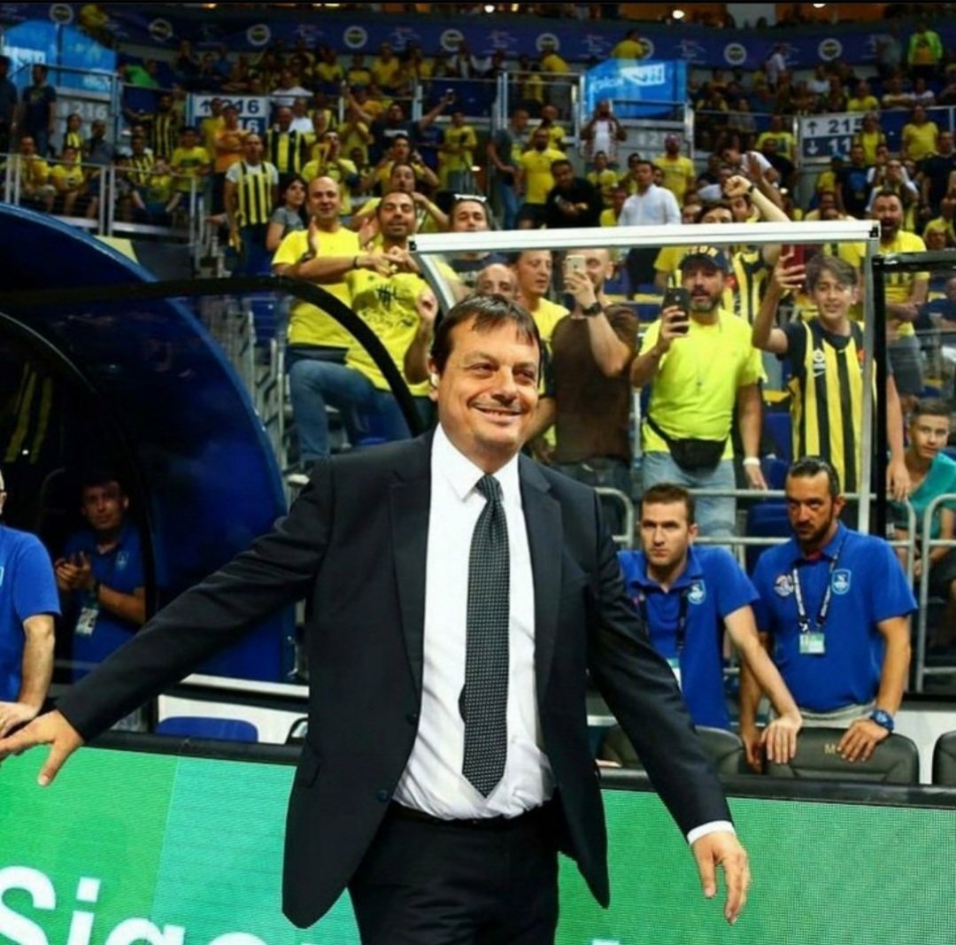 Basketbolun İmparatoru       
ERGİN ATAMAN Başarılar hocam