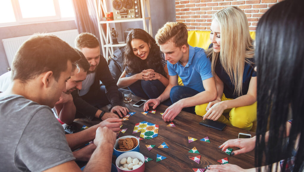 Social relationships and mortality risk. The quality and quantity of individuals' social relationships has been linked not only to mental health but also to both morbidity and mortality

pubmed.ncbi.nlm.nih.gov/20668659/