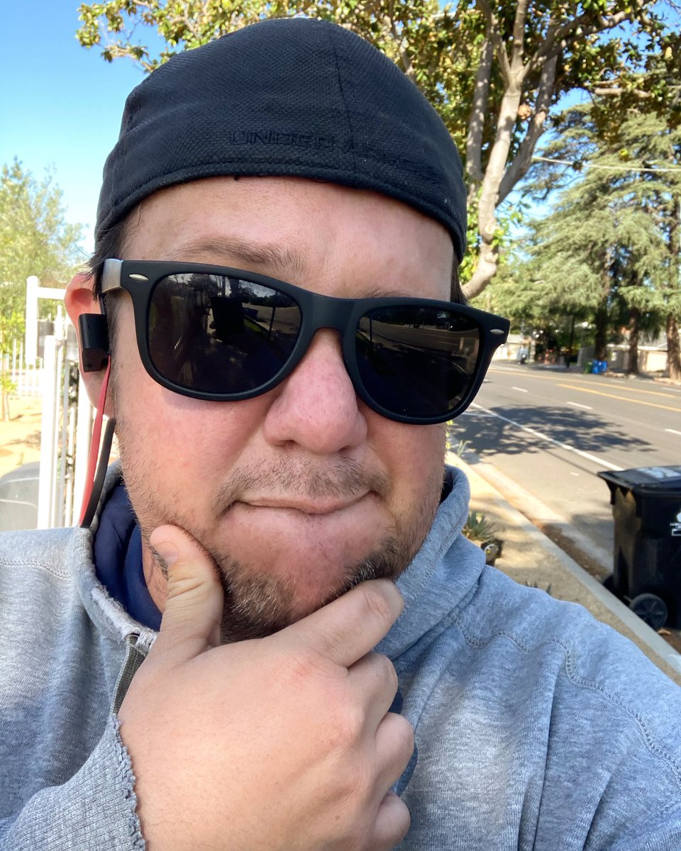 ChadMeise's tweet photo. “Sup girl you lookin’ horchata delicious.”
#basicbro 🤣😂💀 8th day straight walking over 6+ miles.  Goal is 30 days straight then depending on how I’m feeling might push it to 60 days. #mindset #goals #motivation #showbiz #hollywood https://t.co/oErjdrstqY