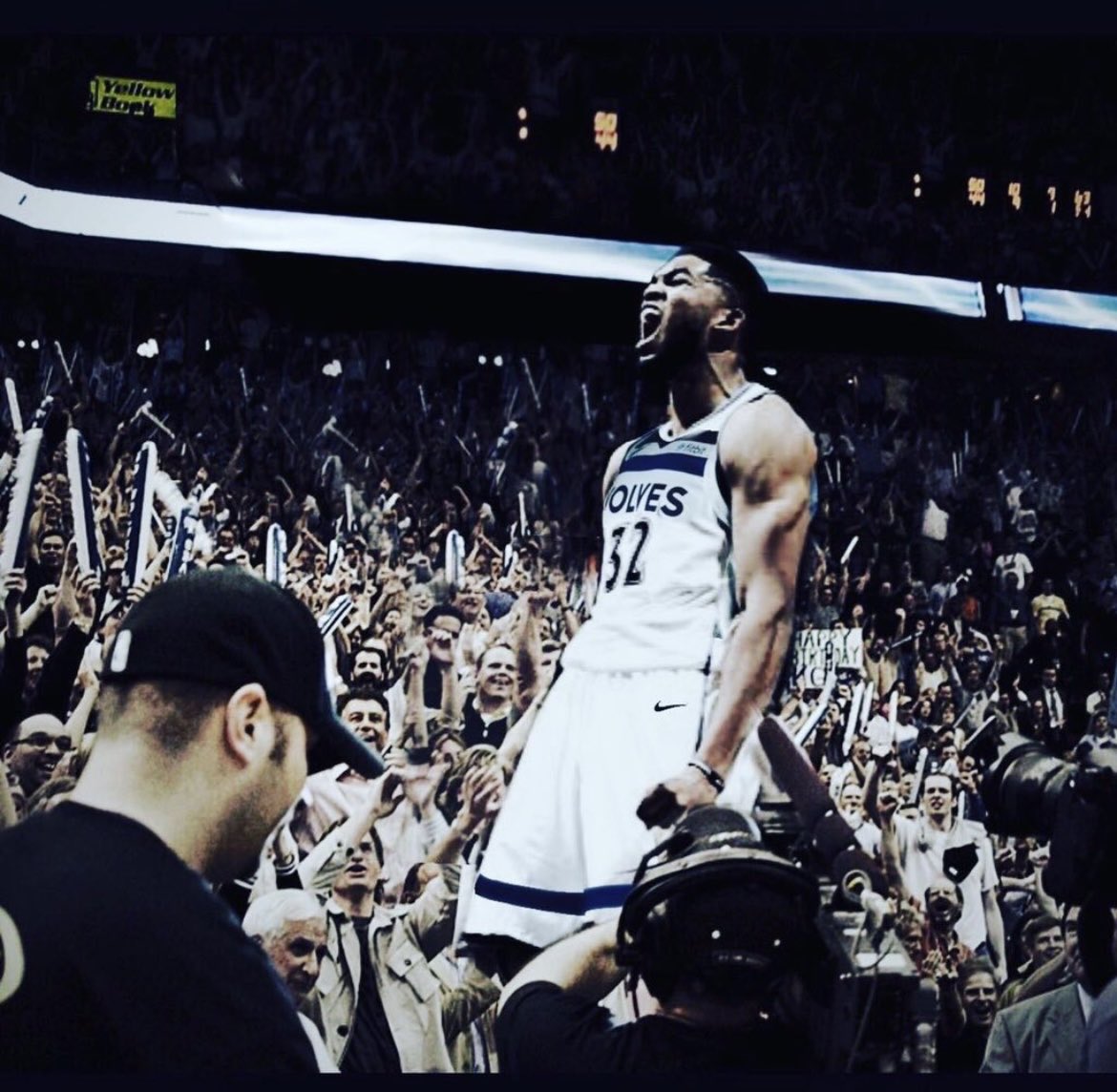 TheDailyWolves's tweet image. TONIGHT IN MINNEAPOLIS