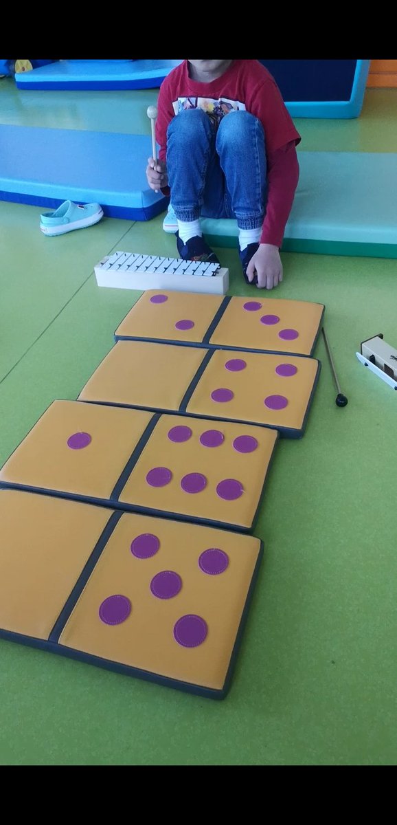 YutingMabel's tweet image. Wir gehen zum musizieren 😉❤️🎵✨ #düsseldorf #KiTa #pandabären