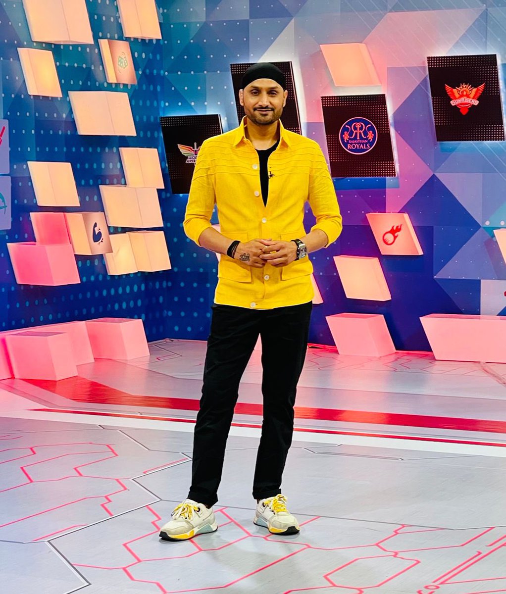 Should I wear Yellow for every @ChennaiIPL game? 😉 #CSKvRCB