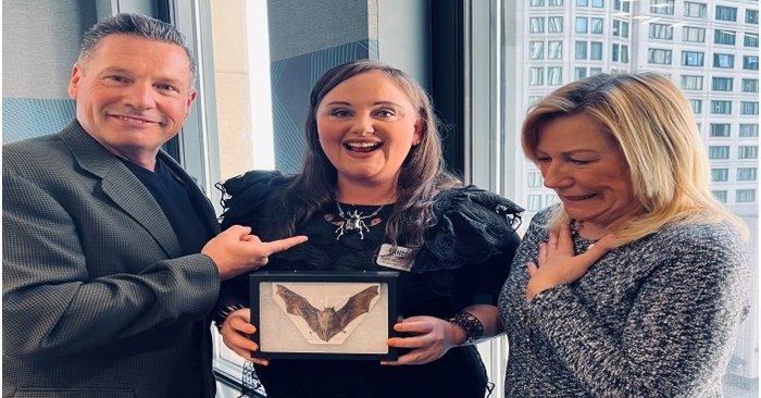 reb_fyffe's tweet photo. Thank you @ramblin_ray @JudyPielach @wlsam890 for the entertainment and information you bring to my morning drive! I loved meeting you. And thanks for letting me bring my bat! 🦇
@LandmarkPest https://t.co/rHimkBi23l