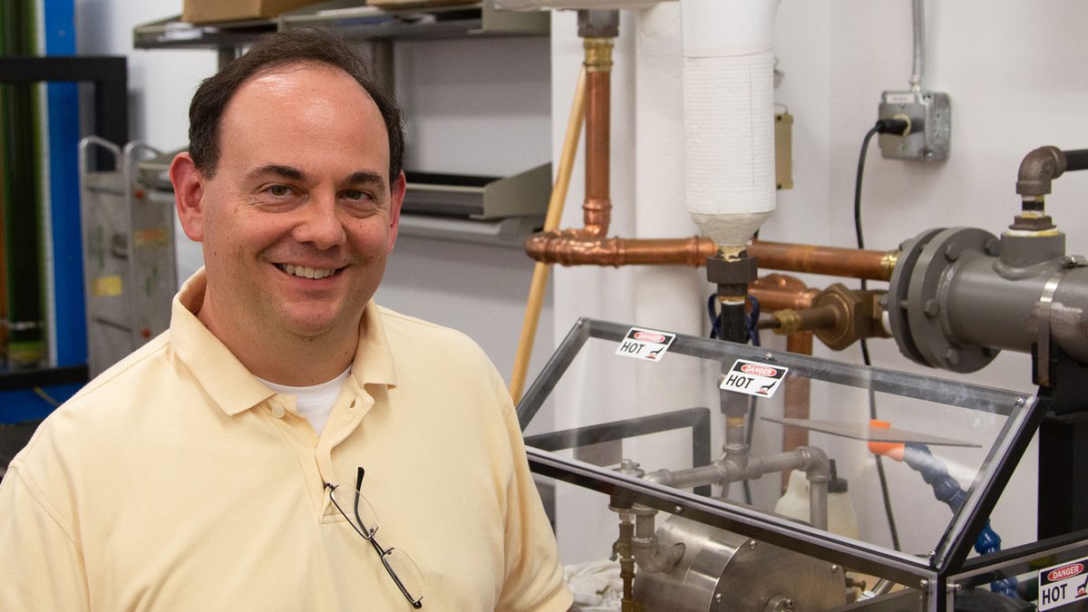 RiceMECH's tweet photo. Congrats to MECH lecturer Matthew Elliott on receiving a 2022 George R. Brown Award for Superior Teaching from @RiceUniversity @RiceCTE! https://t.co/GKumJ2stxE https://t.co/SyHuGniXWd