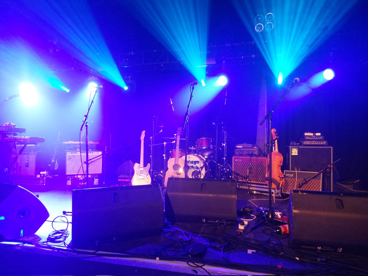 SpaceCore_42's tweet photo. #concert #90smusic #teenagefanclub #gig #Live #endlessarcade https://t.co/VRZKUneMxu