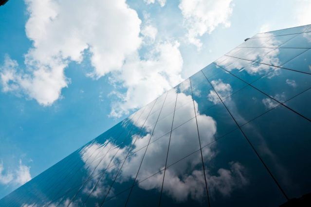 From powering driverless vehicles to tackling the global #climate crisis, #5G #networks will play a huge role in shaping the future of our society. But how can #CSPs remove barriers to #innovation and drive positive change? bit.ly/3juHJu3