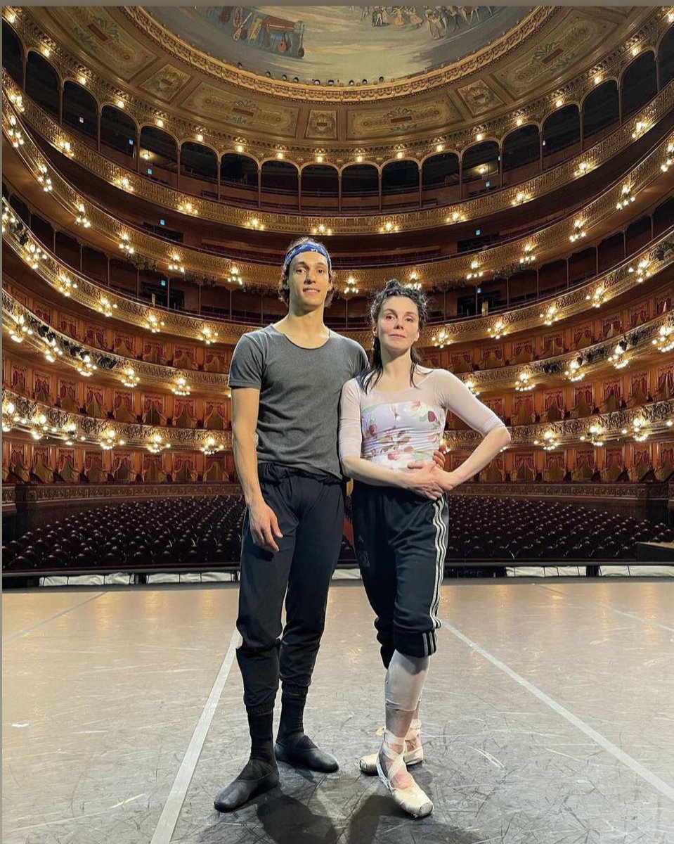 ¡Bienvenidos Natalia Osipova &amp; Daniel Camargo! Un honor tenerlos en casa 💫❤️ #Giselle