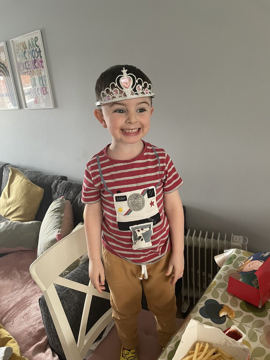 BellaCope's tweet photo. Took Eric to Sainsbury’s to pick a birthday cake…he chose the one with the tiara and loved every second of wearing it🤘🏻 There’s no such thing as a ‘girls’ cake in his little world and that’s how it should be! He makes me so proud just being whoever he wants to be❤️ https://t.co/6gxfSzwEGe