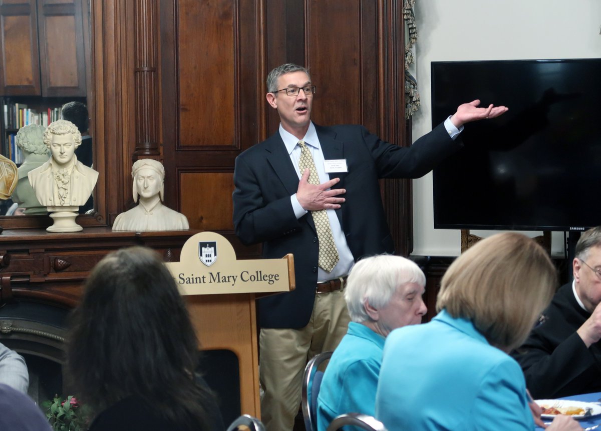 msmc_ny's tweet image. The James F. Cotter Villa Library was packed with familiar faces at the recent Emeriti Facility Luncheon. The professors caught up with old friends, enjoyed a nice lunch, and learned about the latest programs and projects on campus from Mount President Jason Adsit. #Msmcny