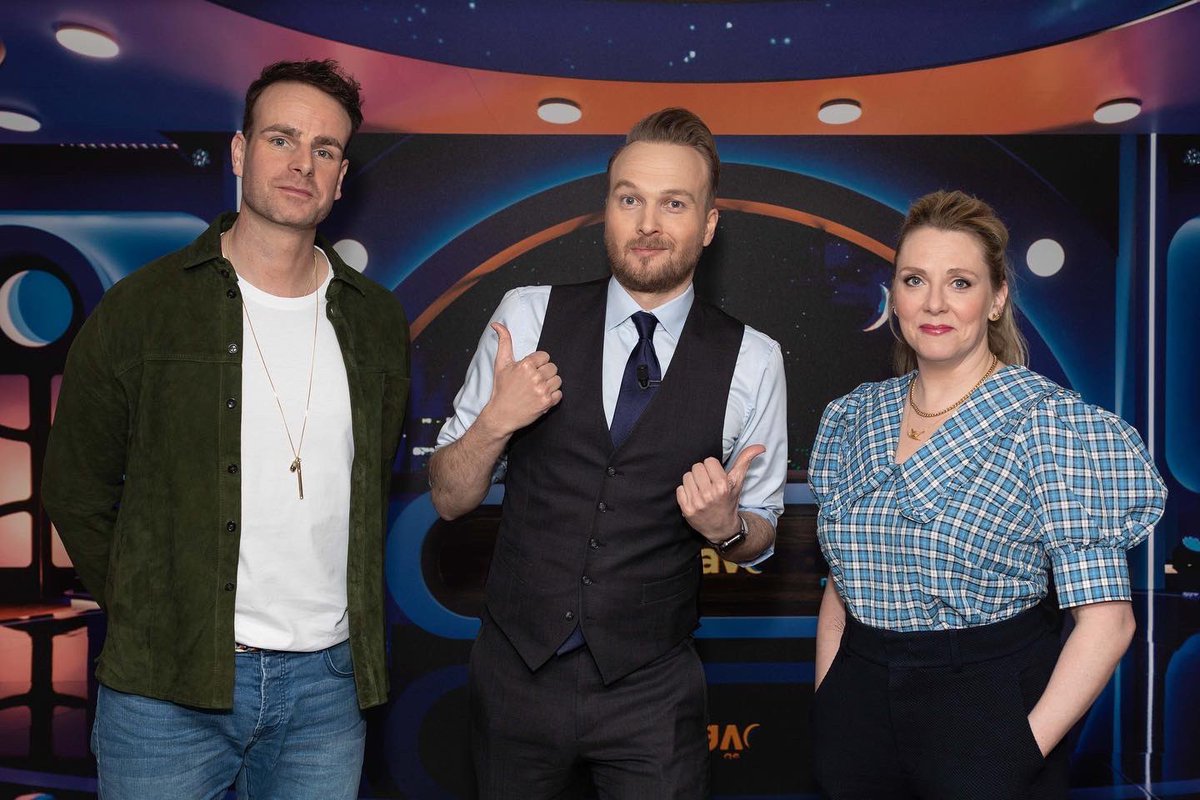 👩🏼‍❤️‍👨🏻 Vanavond zijn partners in crime Henry van Loon &amp; Jelka van Houten te gast bij <a href="/deavondshowvpro/">De Avondshow met Arjen Lubach</a> om Arjen en jullie bij te praten over #Tropenjaren. De tiendelige comedyserie is vanaf zondag te zien op NPO1 <a href="/BNNVARA/">BNNVARA</a>!