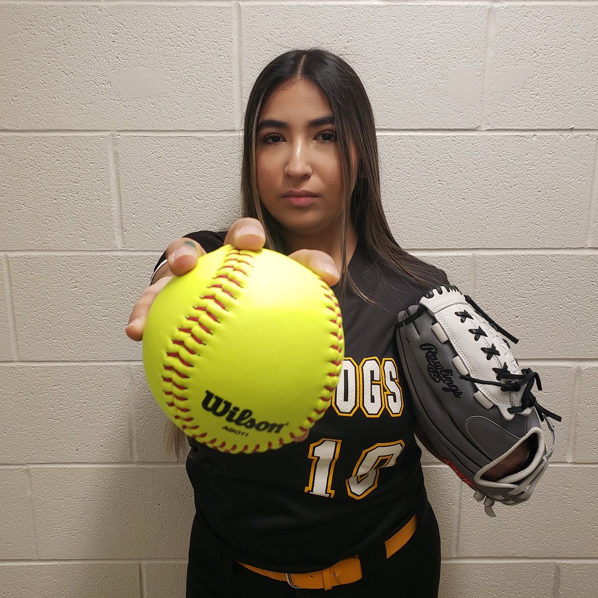 GAME DAY! Join us- Varsity at Reavis HS 4:30, JV at home 4:30! #makesomethinghappen 💪🥎💛